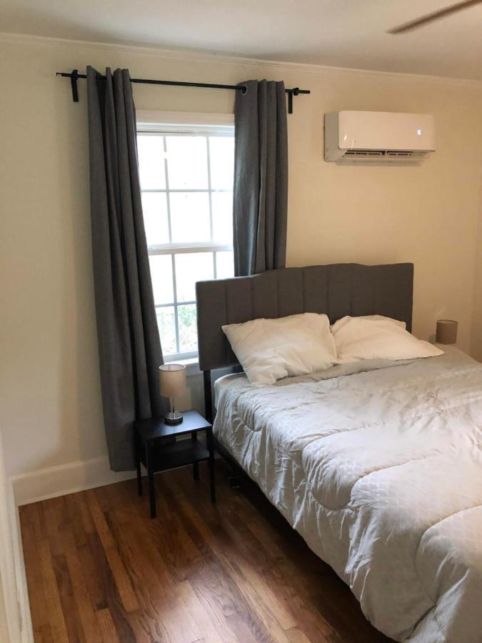 Renovated Space Close To Downtown - A Durham Exteriör bild