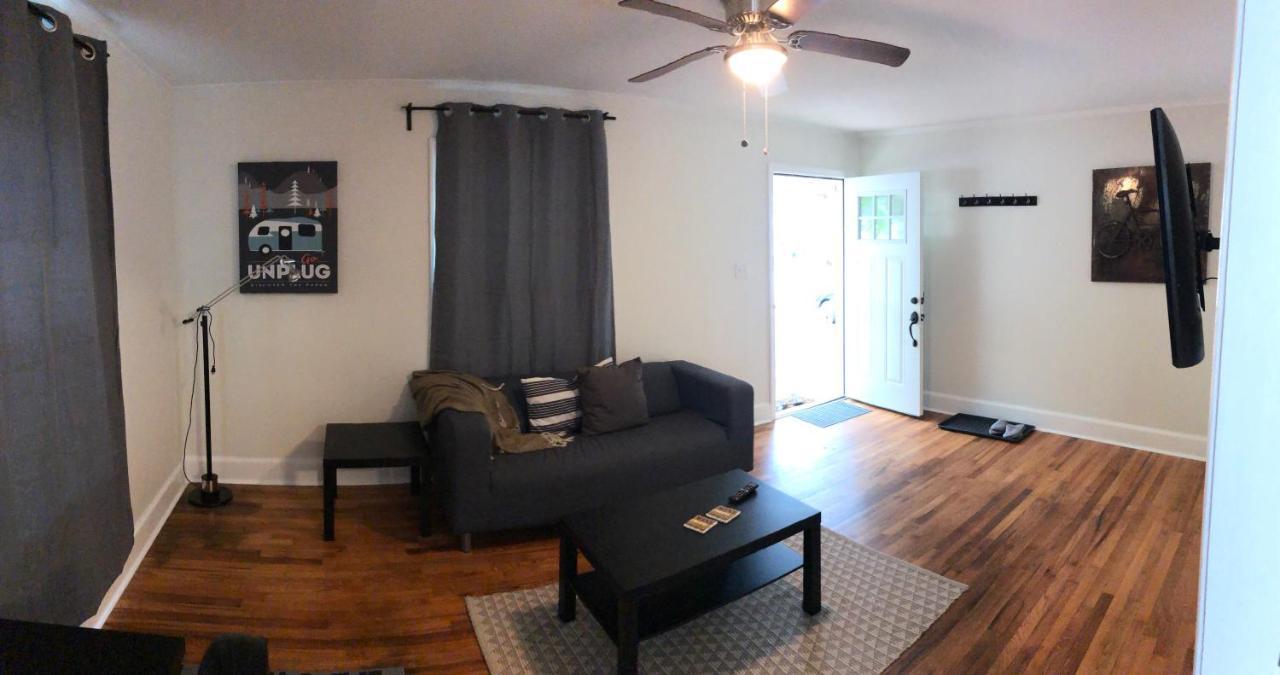 Renovated Space Close To Downtown - A Durham Exteriör bild