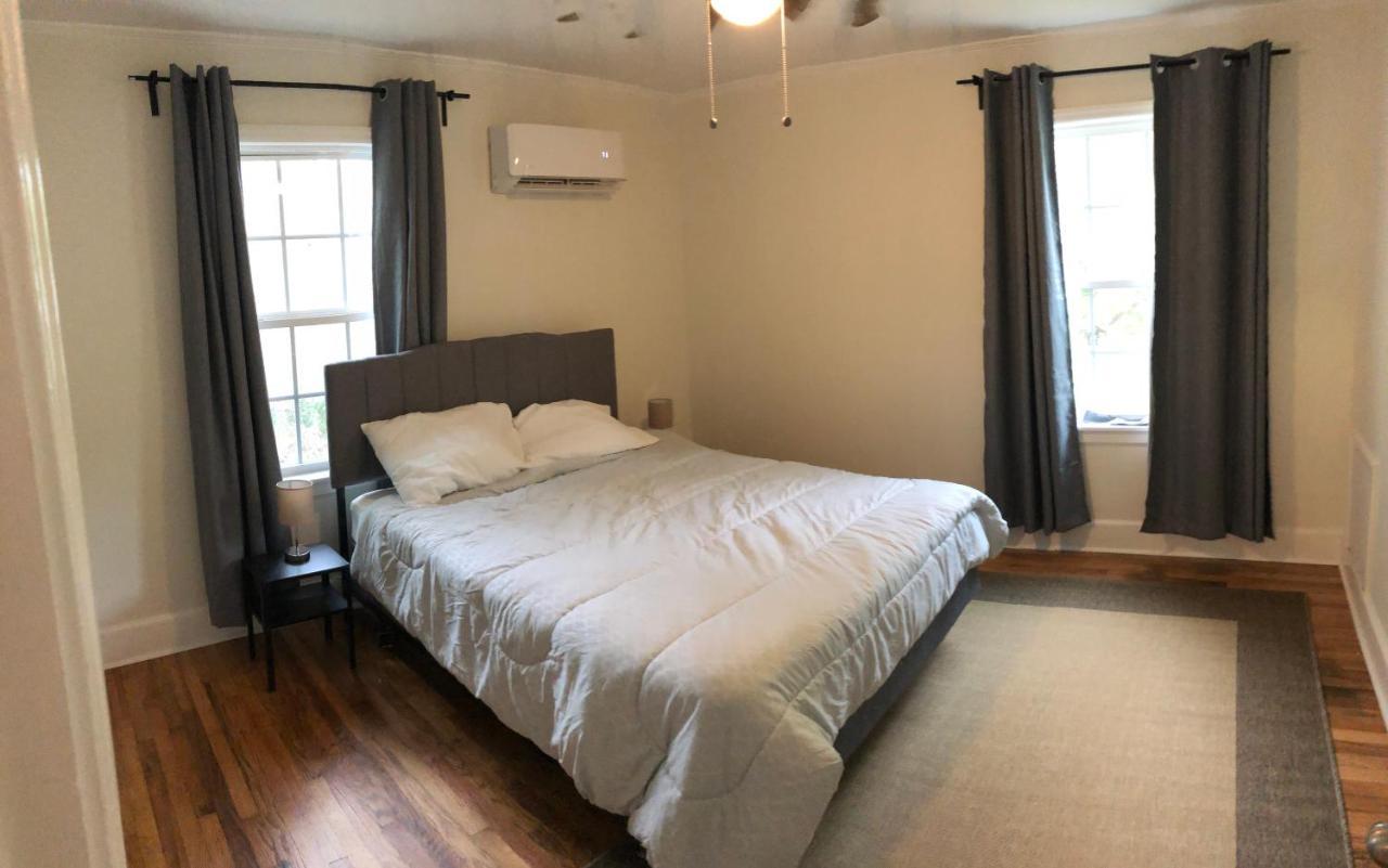 Renovated Space Close To Downtown - A Durham Exteriör bild