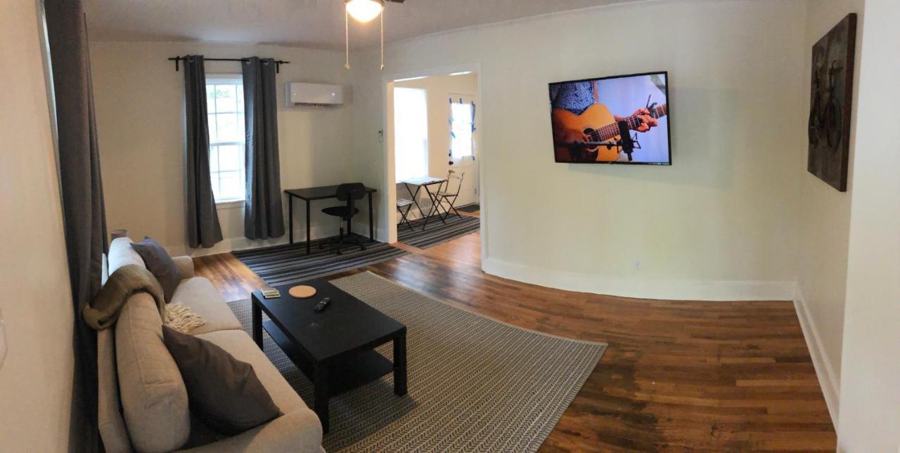 Renovated Space Close To Downtown - A Durham Exteriör bild