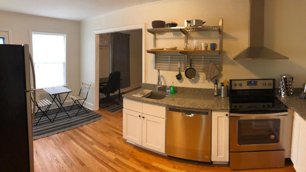 Renovated Space Close To Downtown - A Durham Exteriör bild